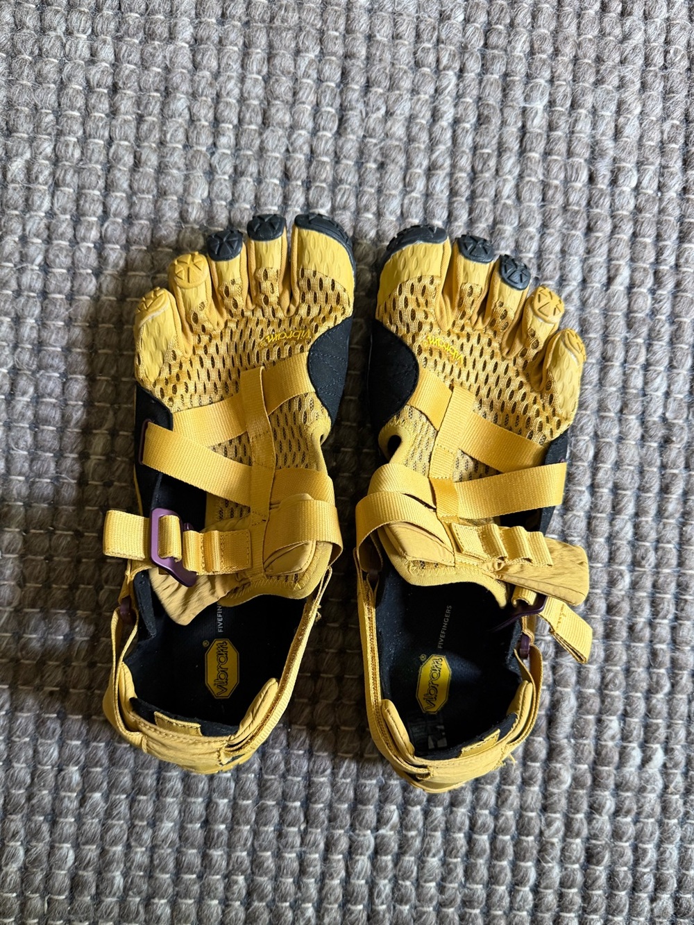 Vibram Breezezandal Fivefingers Mustard and Black Colored  Sz 44